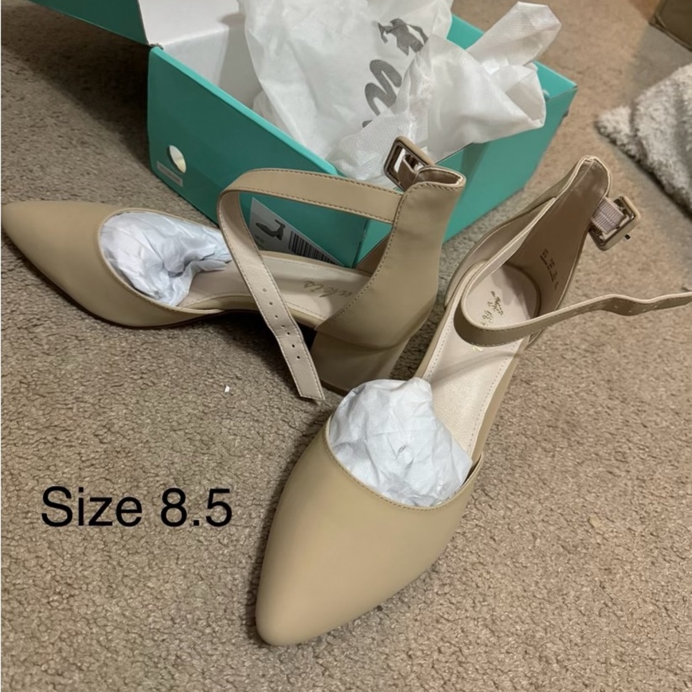 Canvas Tan Dress Shoe